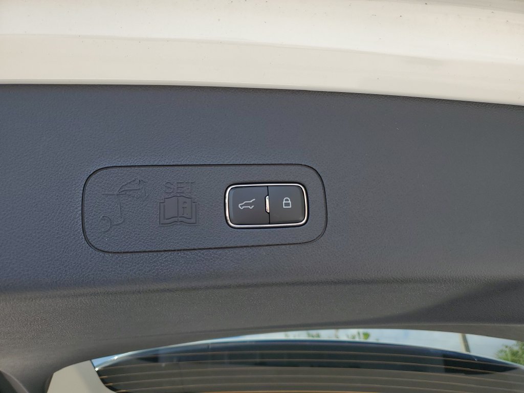 New 2026 Lincoln Aviator 2WD image 7