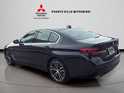 Used 2023 BMW 530i w/ Convenience Package RWD image 7