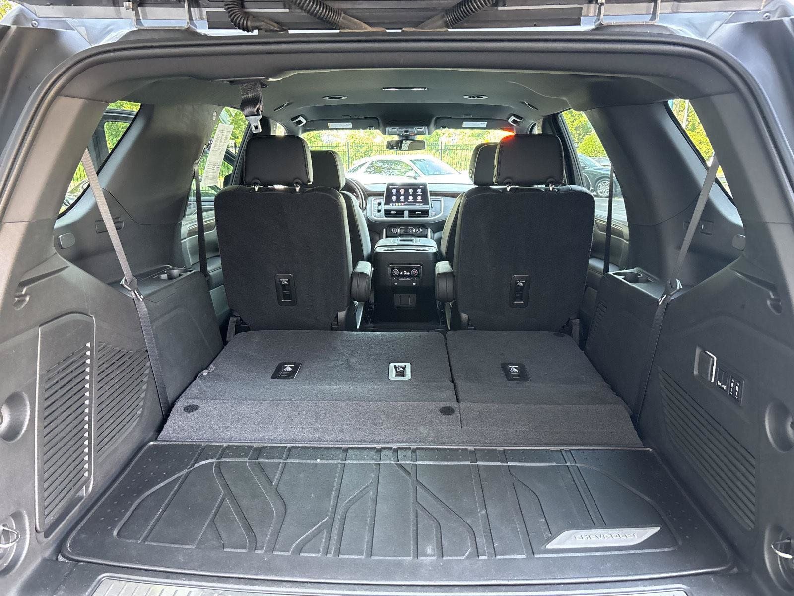 Used 2021 Chevrolet Tahoe Premier AWD/4WD image 27