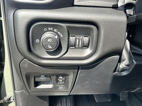 New 2026 RAM 1500 Big Horn AWD/4WD image 10