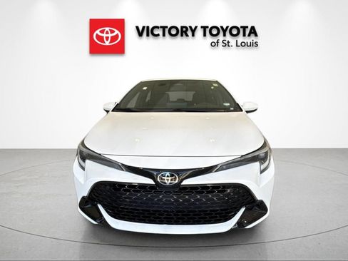 Used 2024 Toyota Corolla SE w/ SE Package FWD image 8