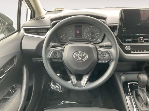Used 2024 Toyota Corolla LE image 17