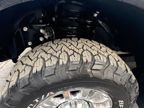 Used 2021 Ford F250 XLT w/ XLT Premium Package image 14