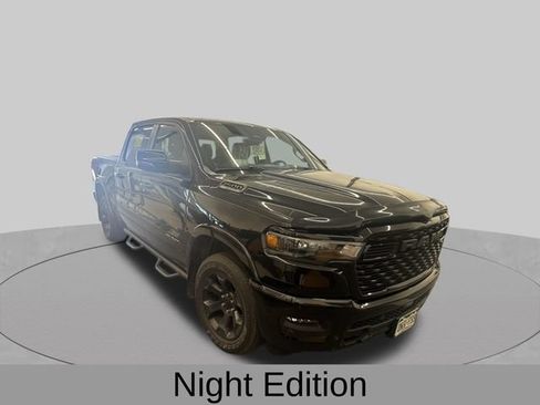 Used 2025 RAM 1500 Big Horn AWD/4WD image 5