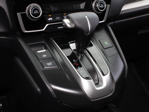 Used 2018 Honda CR-V LX image 14