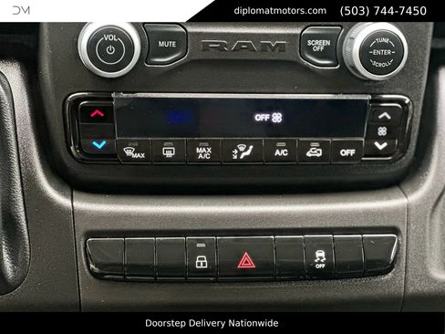 Used 2026 RAM ProMaster 2500 w/ Convenience Group image 27