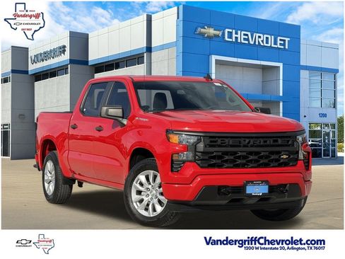 Certified 2024 Chevrolet Silverado 1500 Custom image 1