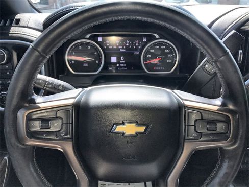 Used 2021 Chevrolet Silverado 3500 High Country image 14