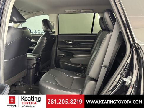 Used 2024 Toyota Grand Highlander XLE image 14