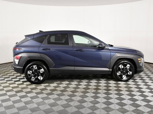 Used 2025 Hyundai Kona SEL image 5