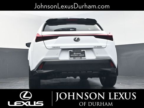 New 2026 Lexus UX 300h FWD image 18