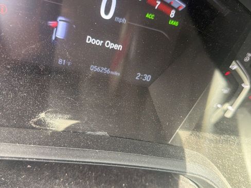 Used 2020 Honda CR-V LX image 9