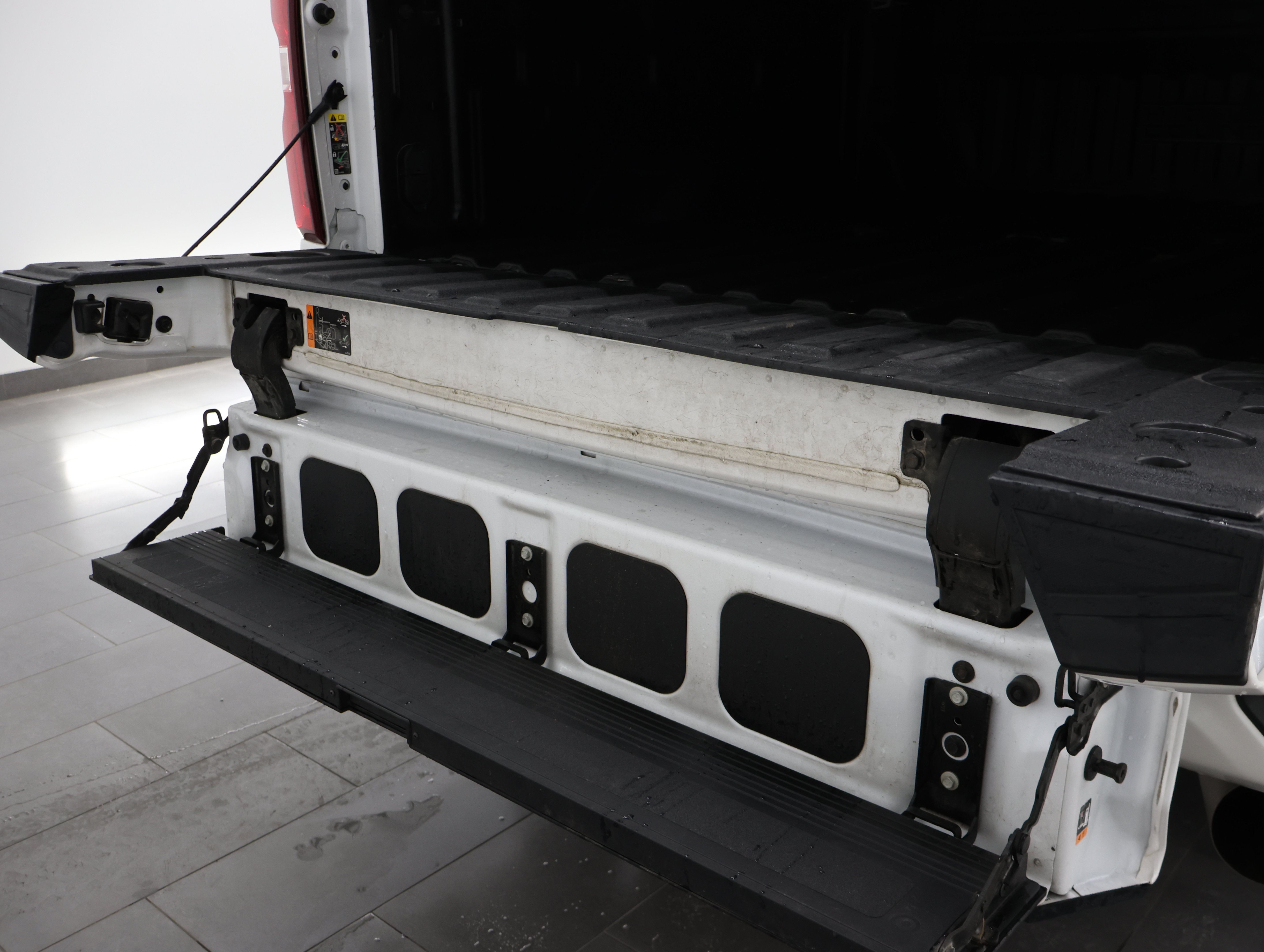 Used 2022 Chevrolet Silverado 2500 High Country w/ Safety Package II AWD/4WD image 37