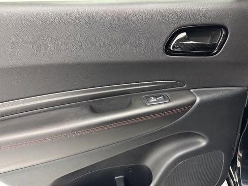 Used 2023 Dodge Durango GT image 26