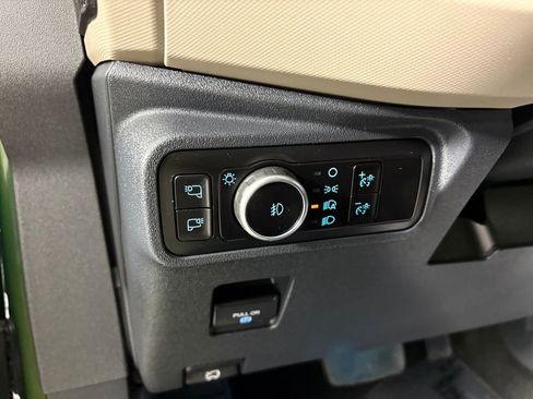 Certified 2023 Ford Bronco Wildtrak AWD/4WD image 13