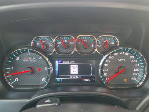 Used 2017 Chevrolet Silverado 2500 LT w/ LT Convenience Package image 19