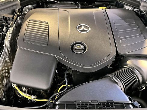 New 2026 Mercedes-Benz GLC 300 4MATIC image 14