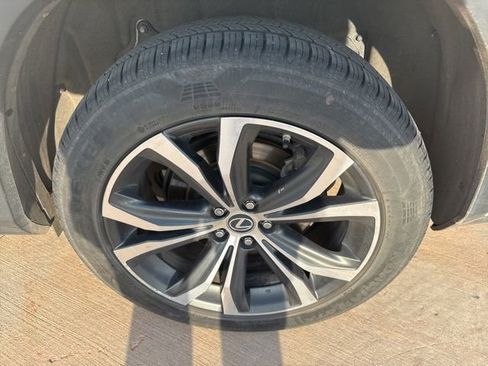 Used 2019 Lexus RX 350 FWD w/ Navigation Package image 5