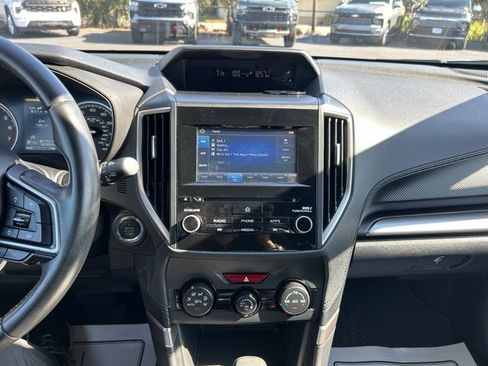 Used 2023 Subaru Forester Premium image 24