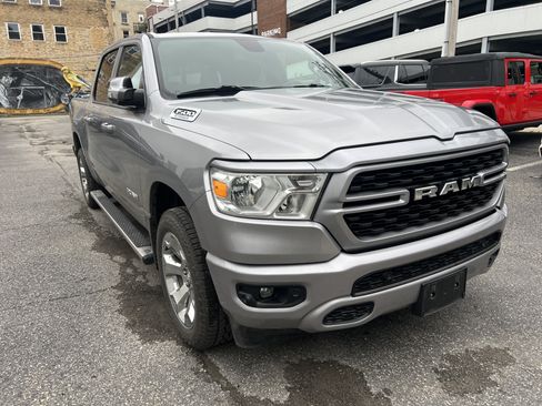 Used 2022 RAM 1500 Big Horn AWD/4WD image 3