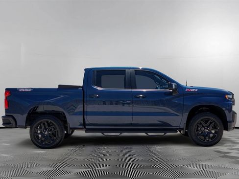 Used 2021 Chevrolet Silverado 1500 LT Trail Boss w/ Convenience Package II AWD/4WD image 4