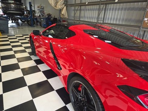 Used 2020 Chevrolet Corvette Stingray Premium Cpe w/ 3LT Preferred Equipment Group image 11