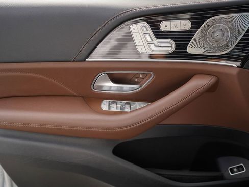 Used 2023 Mercedes-Benz GLE 350 4MATIC image 35