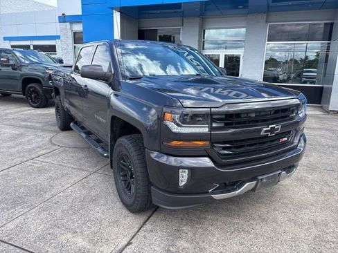 Used 2016 Chevrolet Silverado 1500 LT w/ All Star Edition AWD/4WD image 2