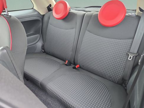 Used 2019 FIAT 500 Pop image 16