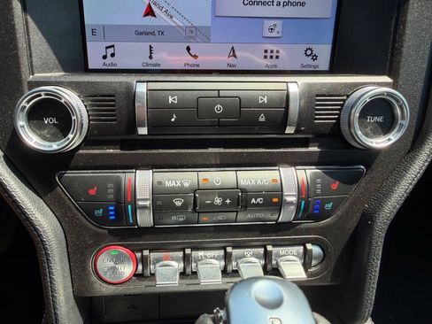 Used 2019 Ford Mustang Premium w/ Equipment Group 201A RWD image 18
