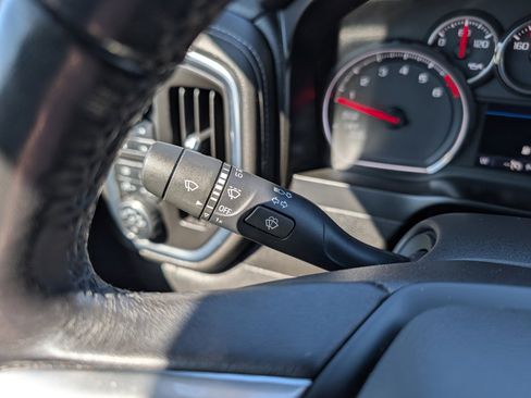 Used 2020 Chevrolet Silverado 1500 LTZ AWD/4WD image 28