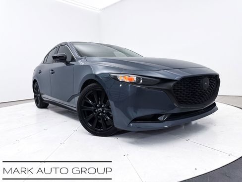 Used 2023 MAZDA MAZDA3 s FWD image 1