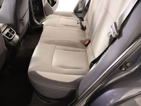 Used 2023 Subaru Outback Premium image 12