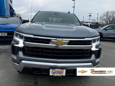 Used 2023 Chevrolet Silverado 1500 LT AWD/4WD image 22