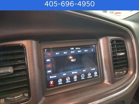 Used 2018 Dodge Charger SXT w/ Blacktop Package image 19