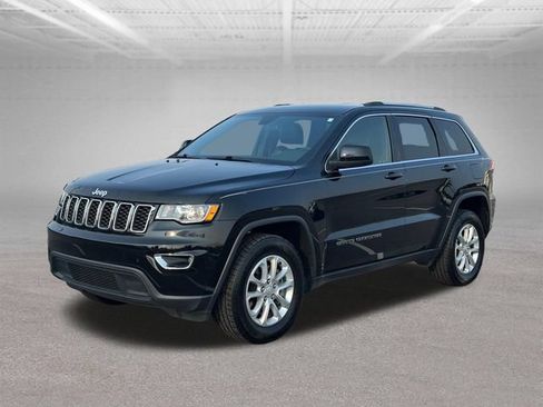 Used 2021 Jeep Grand Cherokee Laredo X AWD/4WD image 8