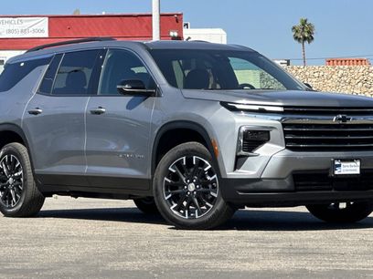 Used 2026 Chevrolet Traverse LT w/ Sun and Wheel Package
