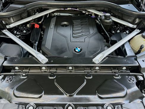 Certified 2023 BMW X5 sDrive40i w/ Executive Package image 34