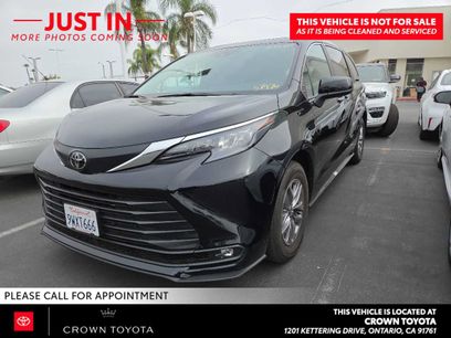 Certified 2026 Toyota Sienna XLE