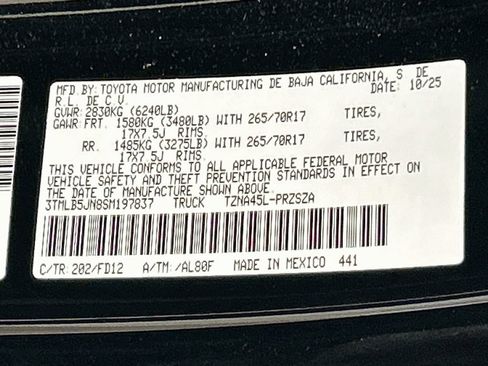 Used 2025 Toyota Tacoma TRD Off-Road AWD/4WD image 28
