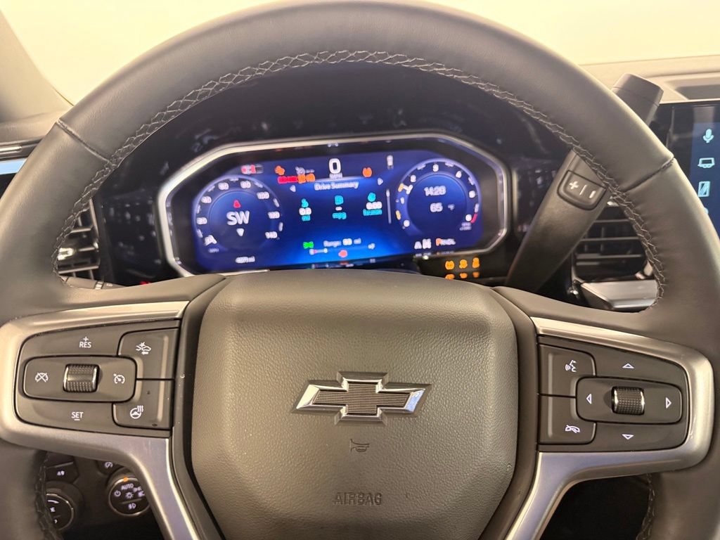 Used 2026 Chevrolet Silverado 1500 RST w/ RST Select Package AWD/4WD image 28