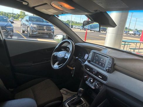 Used 2021 Hyundai Kona SE AWD/4WD image 20
