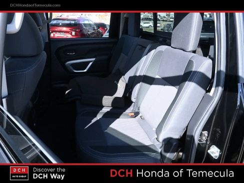 Used 2024 Nissan Titan SV w/ SV Convenience Package image 19