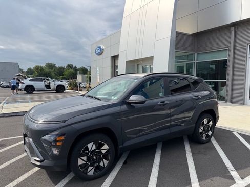 Used 2024 Hyundai Kona SEL AWD/4WD image 12