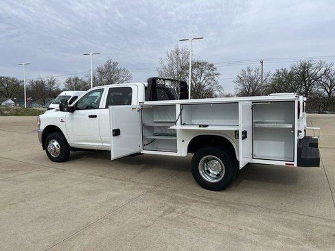 New 2024 RAM 3500 Tradesman w/ Chrome Appearance Group AWD/4WD image 2