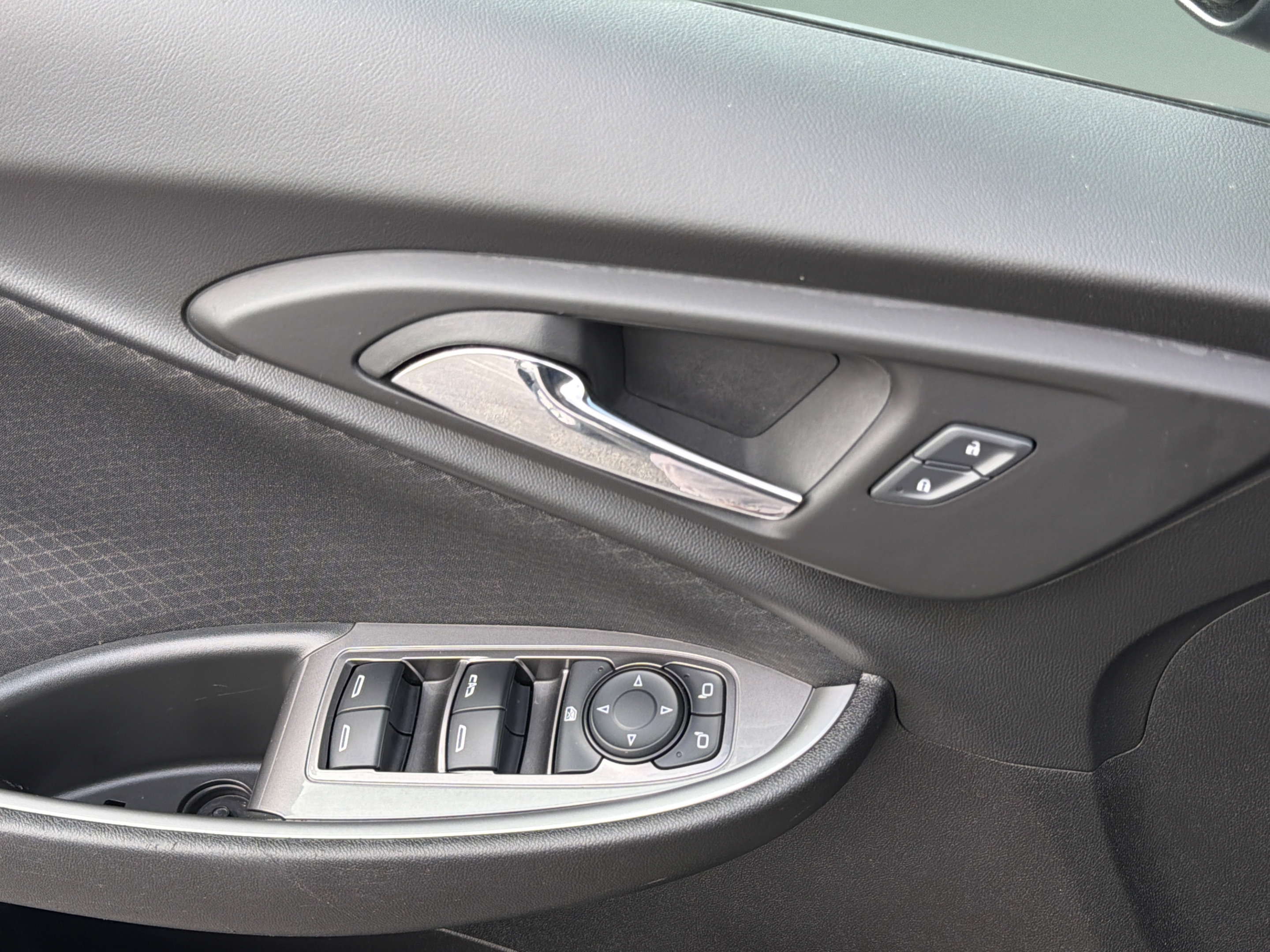 Used 2025 Chevrolet Malibu LT FWD image 28