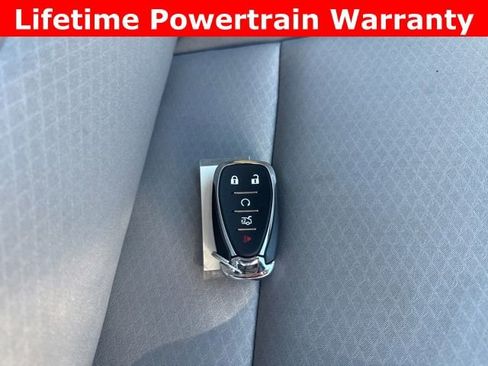 Used 2025 Chevrolet Malibu LT image 6