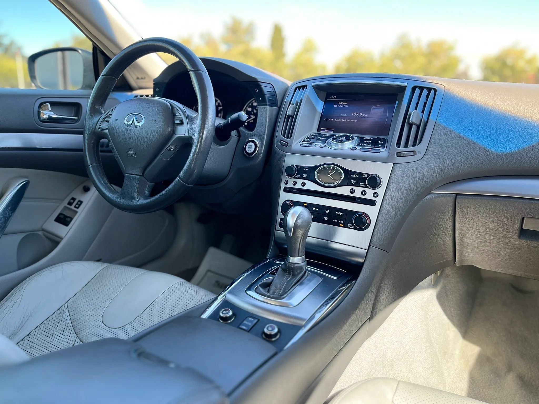 Used 2011 INFINITI G37 x Coupe w/ Premium Pkg AWD/4WD image 15