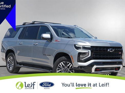 Used 2026 Chevrolet Suburban Z71 w/ Comfort Package AWD/4WD image 1