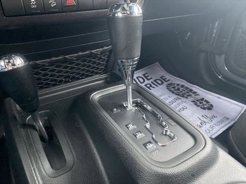 Certified 2018 Jeep Wrangler Unlimited Sport S image 24